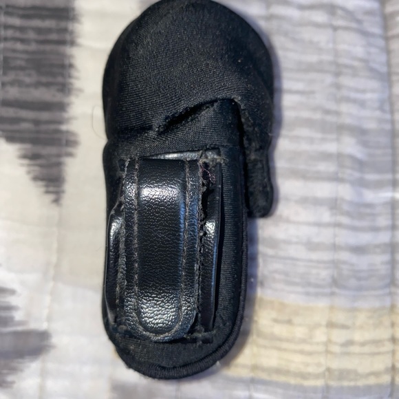 CVS Inhaler Pouch - Picture 3 of 5